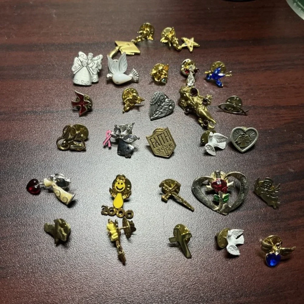 Lot‎ Of 27 Christian Religious Religion Angel Lapel Hat Pins